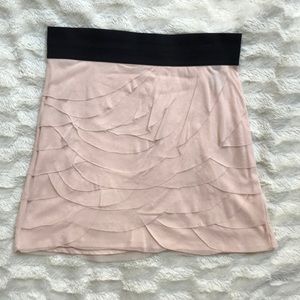 Soft pink petal detail skirt.